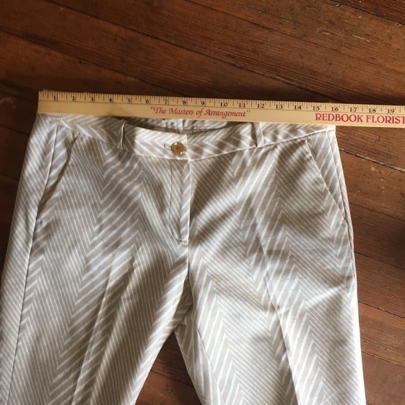 Michael Kors tan and white ankle length pants - Picture 10 of 10